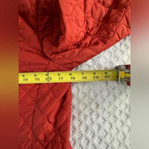 Peter Millar Blakely Quilted Travel Jacket Garnet Red Medium LF22Z12 Retail $235 - Picture 16 of 16